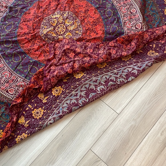 Tapestry - Picture 4 of 4